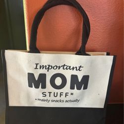 New Mom Tote  Bag. Really Nice And Cute Saying. 