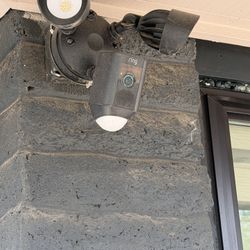 Ring Floodlight Cam Black  Wired 
