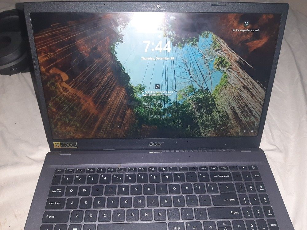 Touchscreen Acer Laptop Full HD 1080 