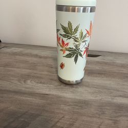 Festive  Cup 