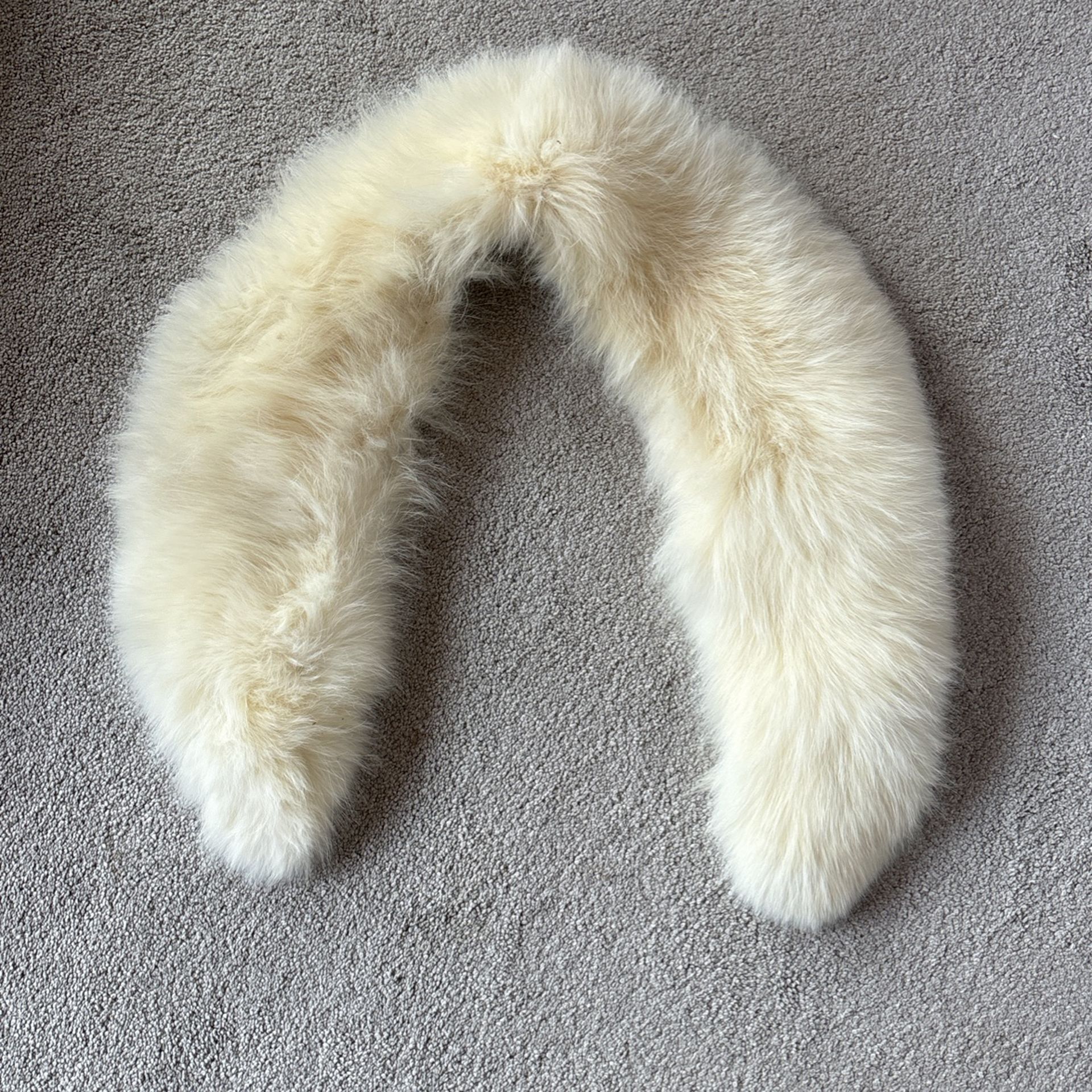 Genuine Off White Fox Collar