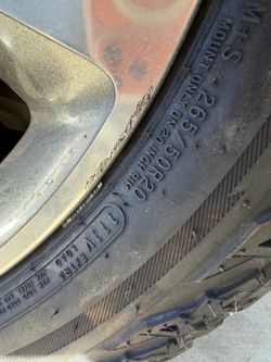 265/50R20 tires (2)