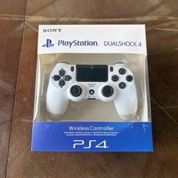 PS4 Controller - Artic White