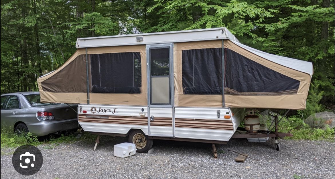 Tent Trailer JAYCO  Deluxe 