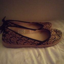 Ugg Australia Flats 