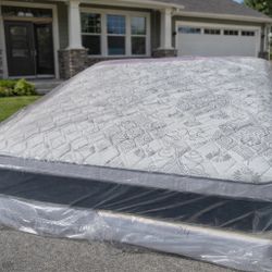 🔥 BRAND NEW KING SET $369