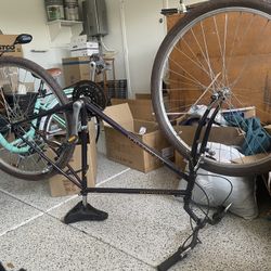 Specialized Mountain Bike 