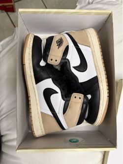 Air Jordan 1 woman’s size 6.5