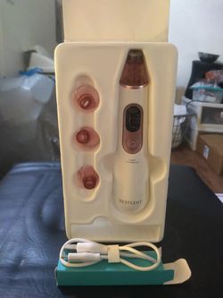 Bestcent Blackhead Remover with LED Screen