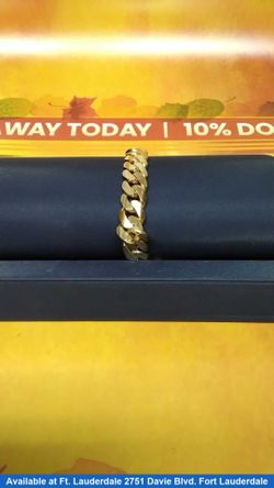 Cuban Link Bracelet - Yellow Gold 14k (.585) 89.2 grams 9 inch