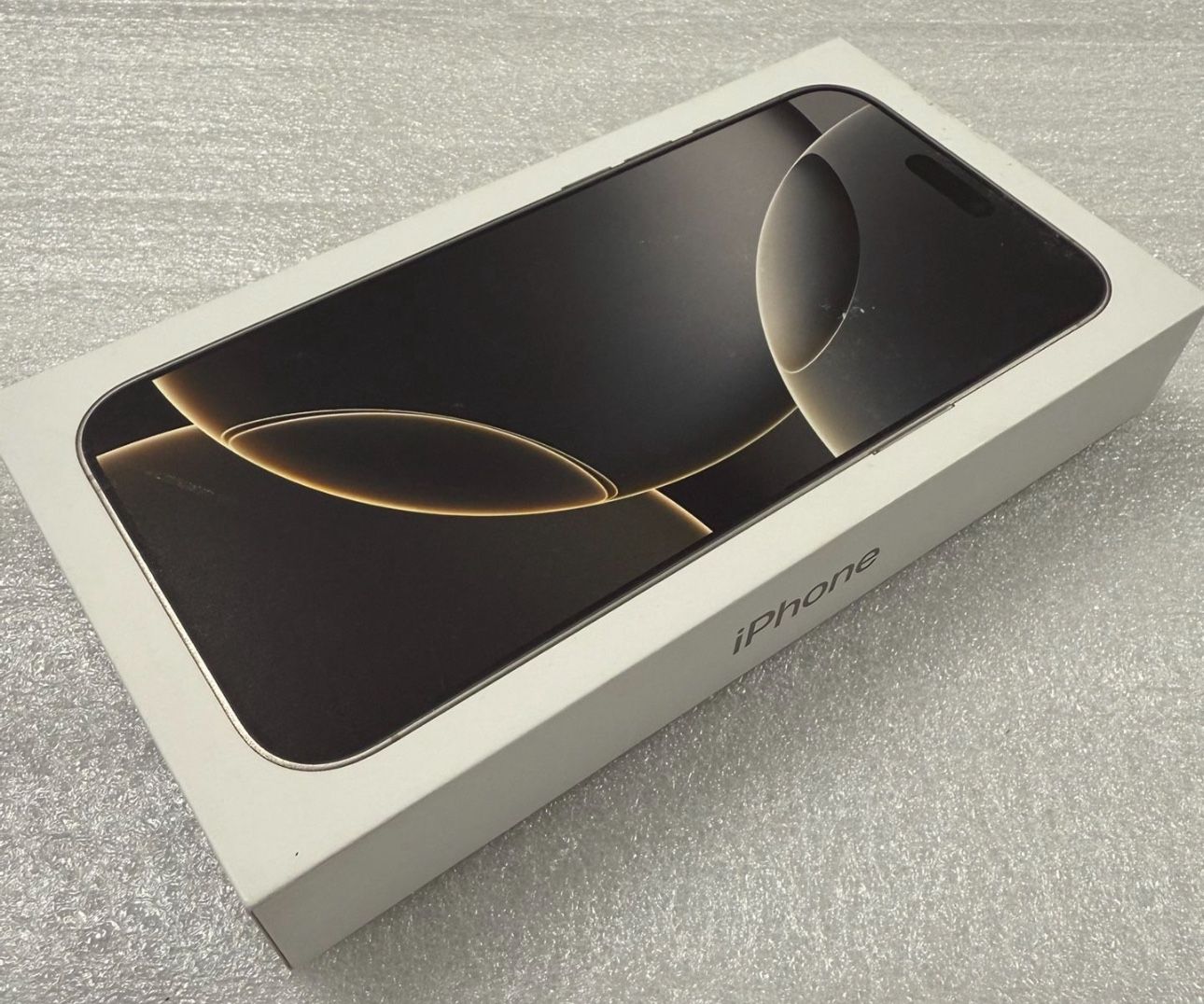 iPhone 16 Pro Max