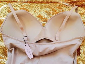 NEW w/Tag *Victoria's Secret* Body By Victoria IPEX Cami Bra Top 36C for  Sale in Santa Ana, CA - OfferUp