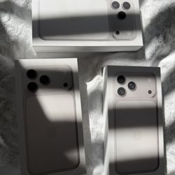Apple iPhone 17 Pro Max Or 17 Silver Unlocked 