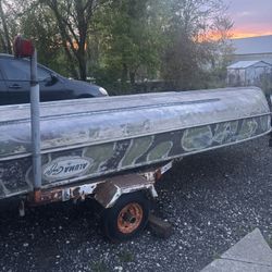 Aluma craft fishing boat with trailer