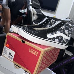 vans high wear one time laces inside of the box