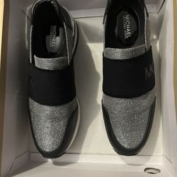 Michael Kors Shoes 