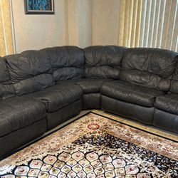 100/ Real Leather Couch With Bed/ Recliner 