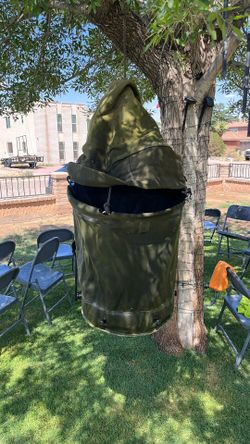 Water Bag.  Camping/ Boon docking/ Hang Your Good to Prevent Bears From Getting your Stuff 