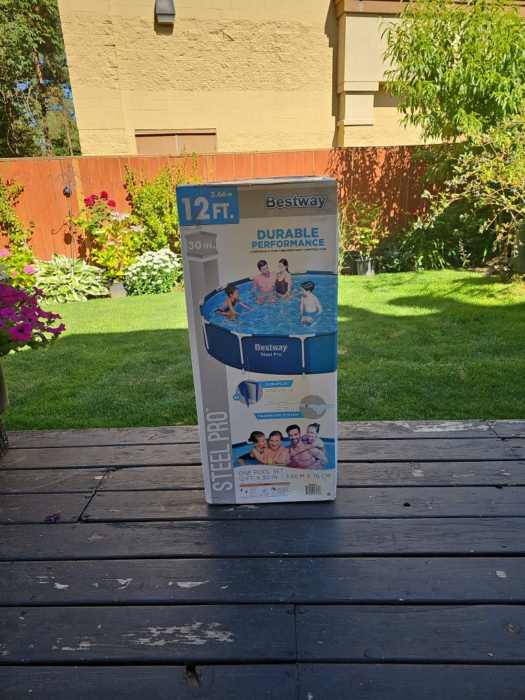 12' Pool
