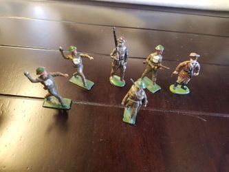 WW1 WW2 Antique toy solider