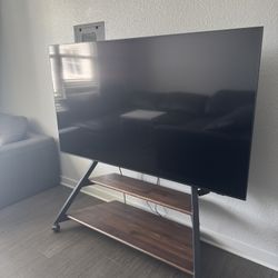 Samsung 75” Smart TV (Model: UN75CU8000BXZA)