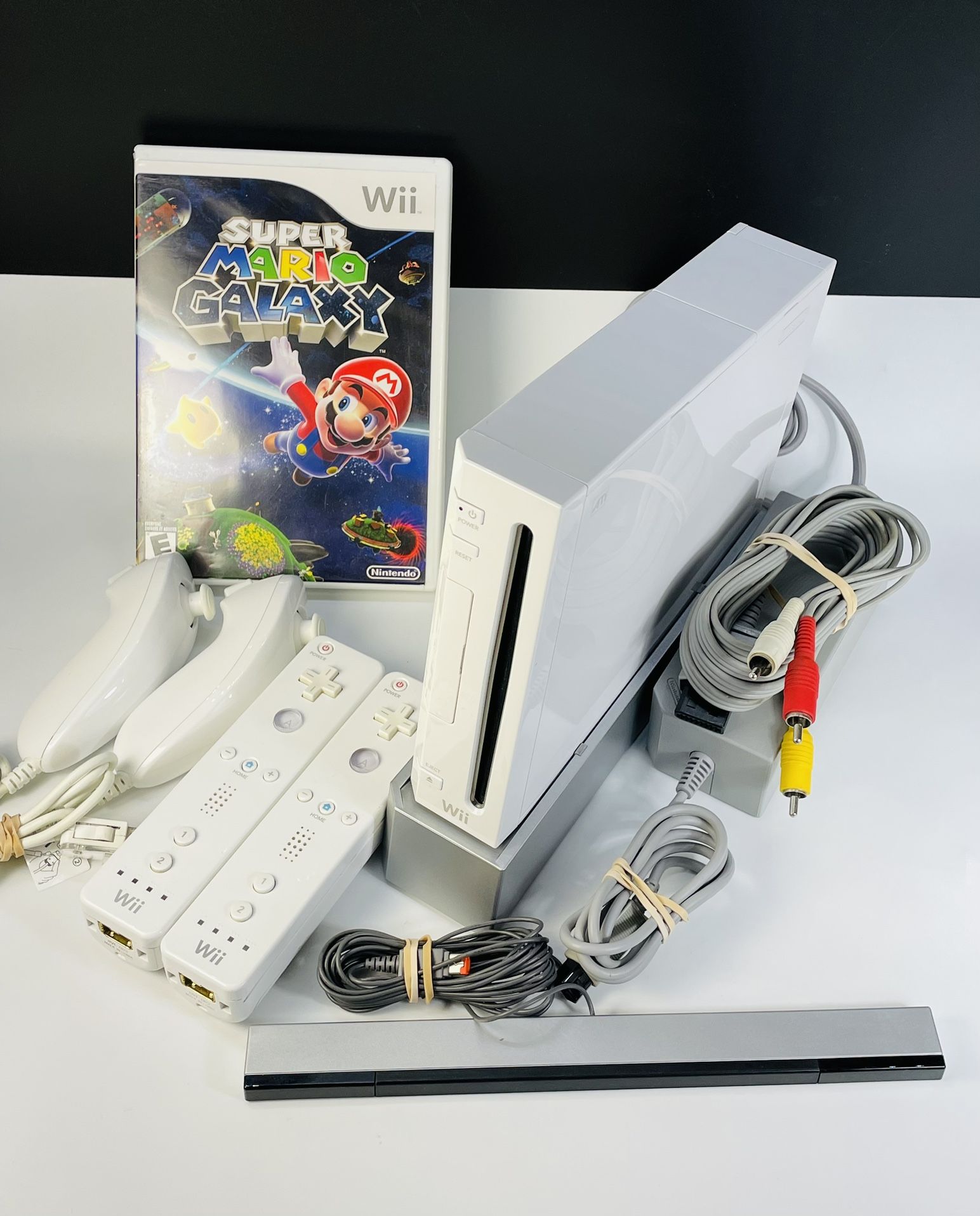 Nintendo Wii Bundle White Console Complete System Ready To Play