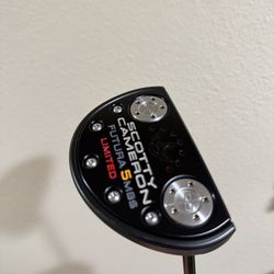 Scotty Cameron Futura 5 MBS Limited Center Shaft