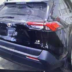2021 Toyota RAV-4 PARTS Doors Bumper Interior 