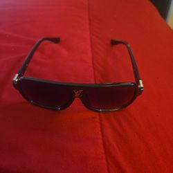 Louis Vuitton Sun Glasses 