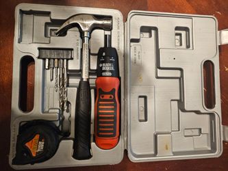 B&D Cordless Screwdriver/Hammer/Tape Measure Kit