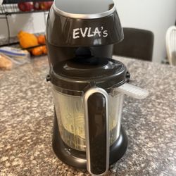 Evla’s Baby Food Maker, Steamer And Blender 