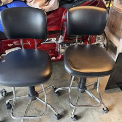 2 Adjustable Chairs