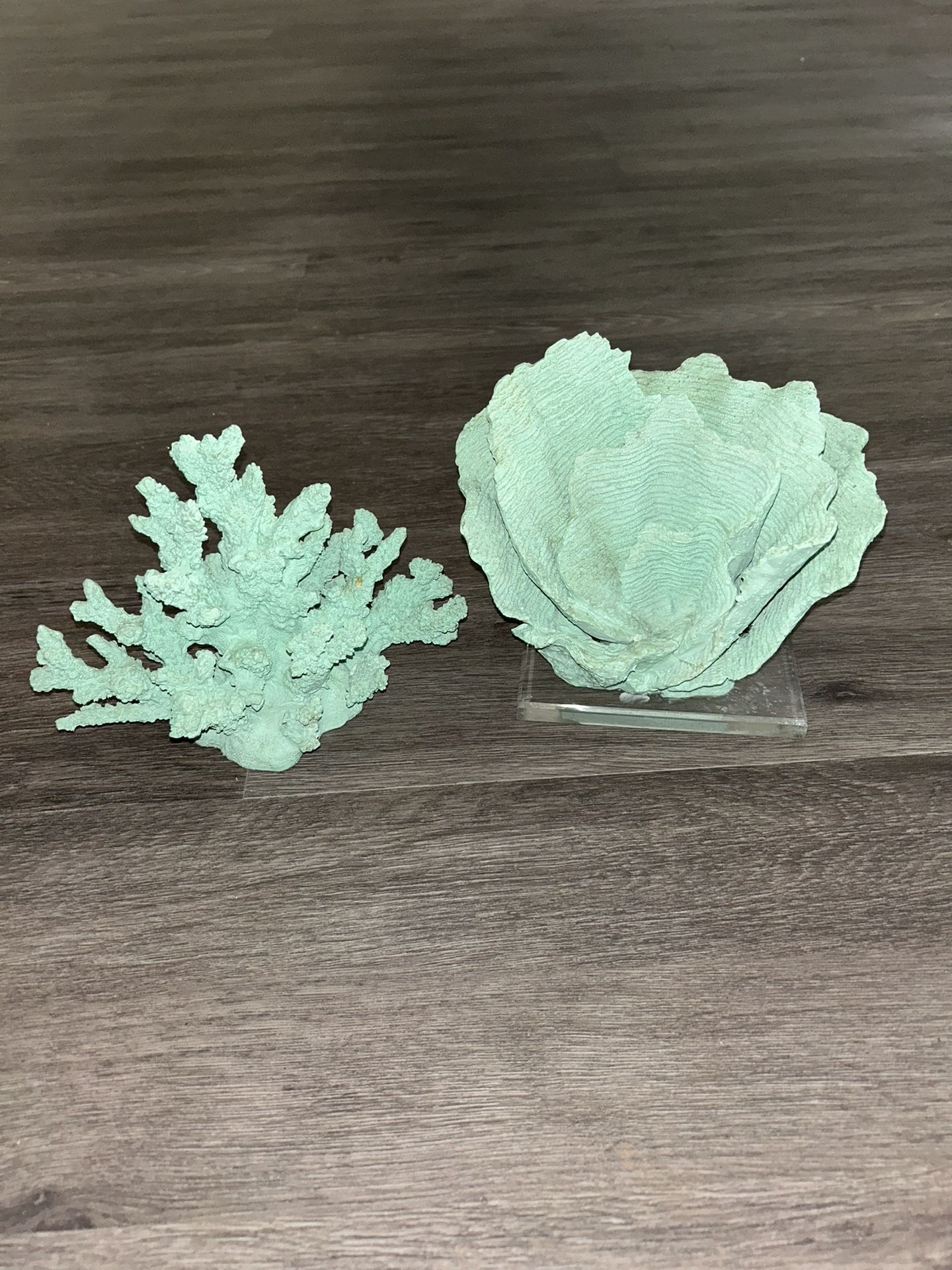 Decor Figures