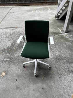 Green And White Conference/Office Chair