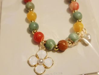 Multicolored beaded bracelet