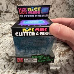 NeeDoh Nice Cube Glitter Glow Blue