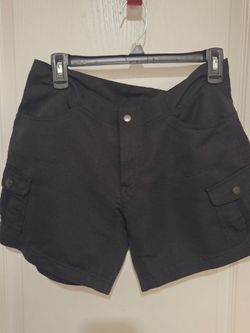 Magellan Women's Cargo Shorts Size 6