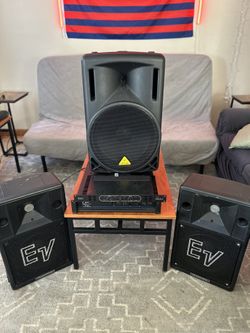 3 Speakers w/ 2 Amplifiers