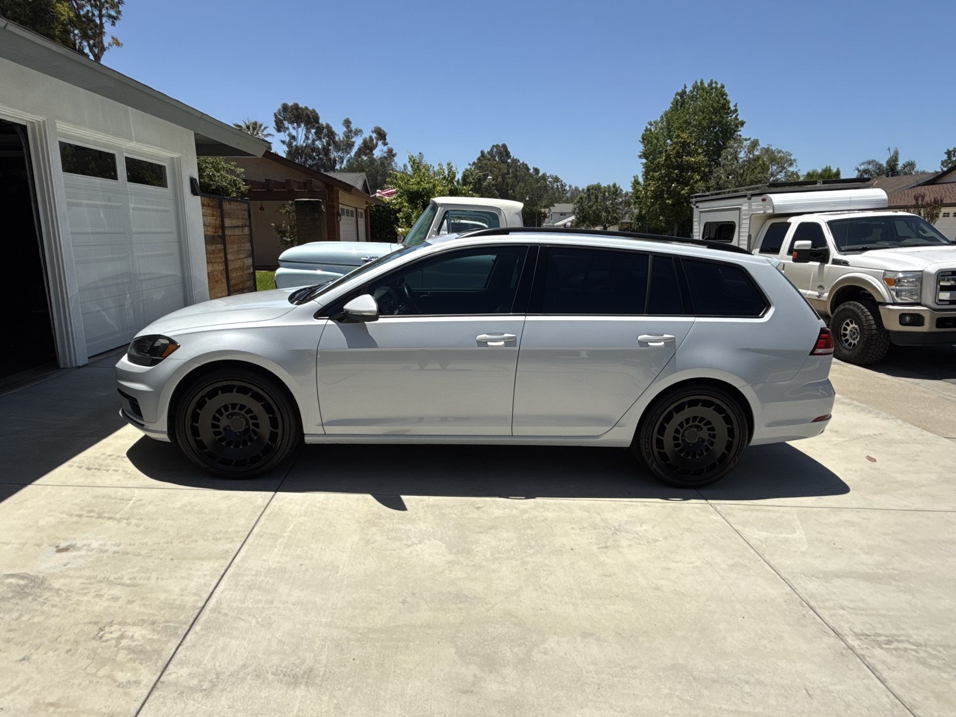 2018 Volkswagen Golf-SportWagen