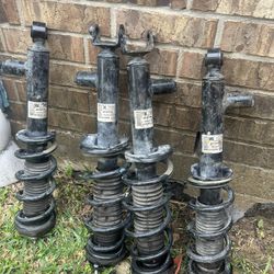 Used Nissan Struts & Springs Set (Front + Rear) - Full Set