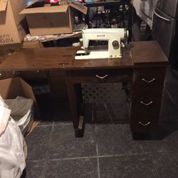 Vintage White Brand Sewing Machine With Cabinet .  Use To Belong To Grandma.  Needs Some Love And Refurbishment  