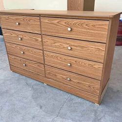 Eight Drawers Dresser 