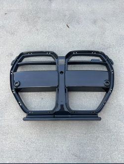 CARBON MOTORSPORT V2 FRONT GRILLE BMW