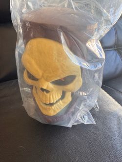Heman skeletor regal collector cup