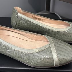 Vionic Flats For Sale