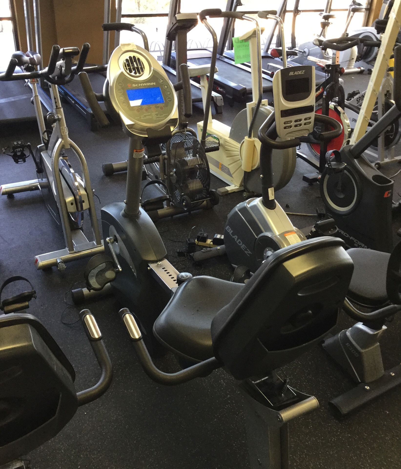 Schwinn 213 recumbent exercise bike With builtin fan for Sale in