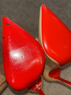 Red Bottom LOUBOUTIN 