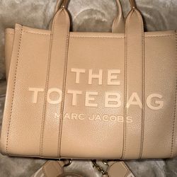 Marc Jacob The Tote Bag