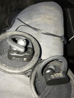 Bluetooth wireless earbuds