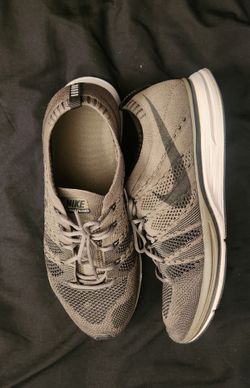 Nike flyknit racers
